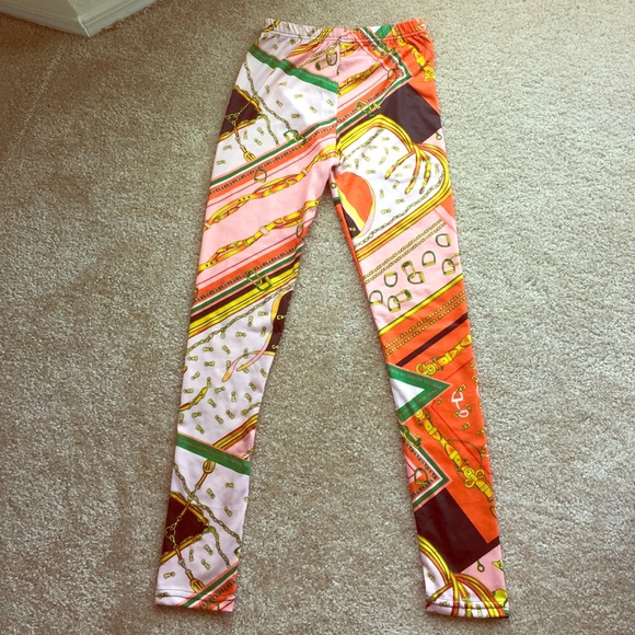 Multicolor funky printed legging - Picture 1 of 2