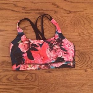 LULULEMON NWOT BRA