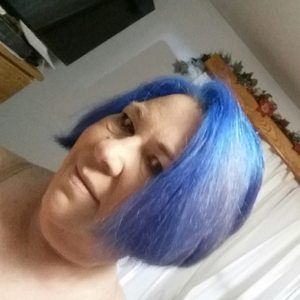 Meet your Posher, Debra