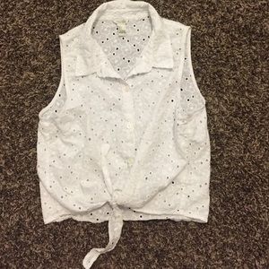 Button up tank with tie