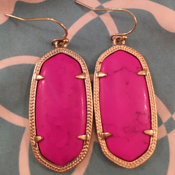 Magenta Kendra Elle Earrings