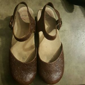 Dansko heeled sandal