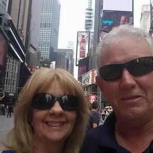 Meet your Posher, Debbie