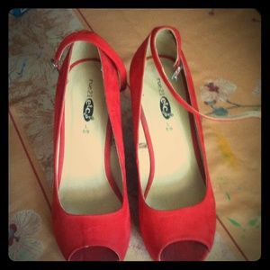 Classic Open Toe Wedges