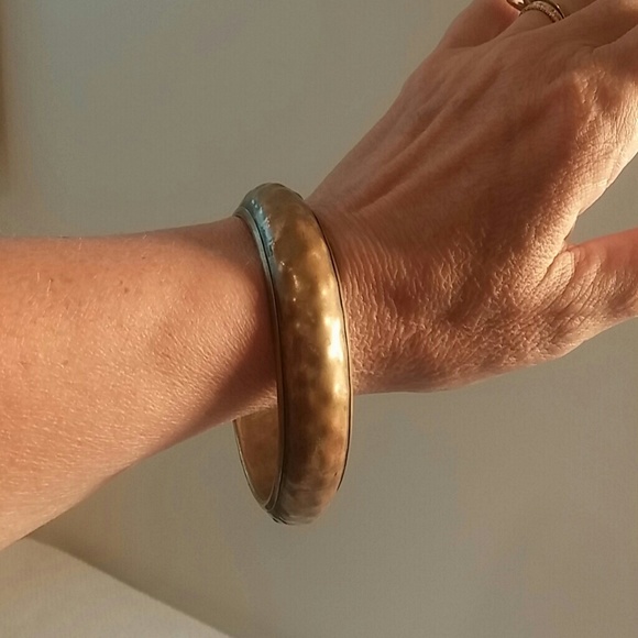 Bangle bracelet - Picture 2 of 2
