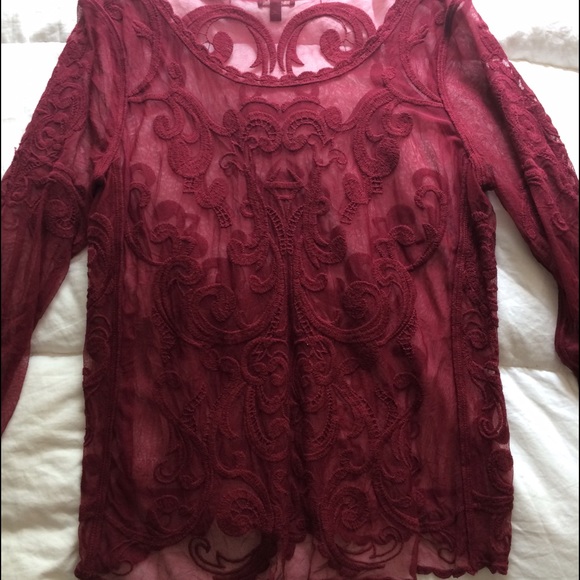 Express maroon top!!