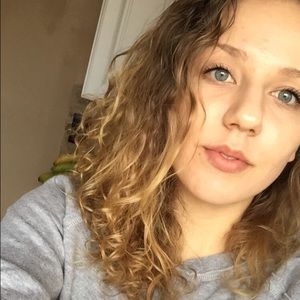 Meet your Posher, Kinga