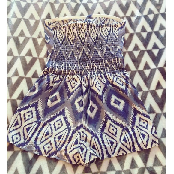 Worn only once - Picture 3 of 3