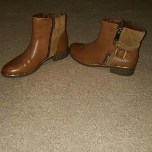 Too small, worn once!