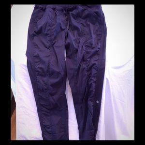 Lululemon to and from plum jogger pants