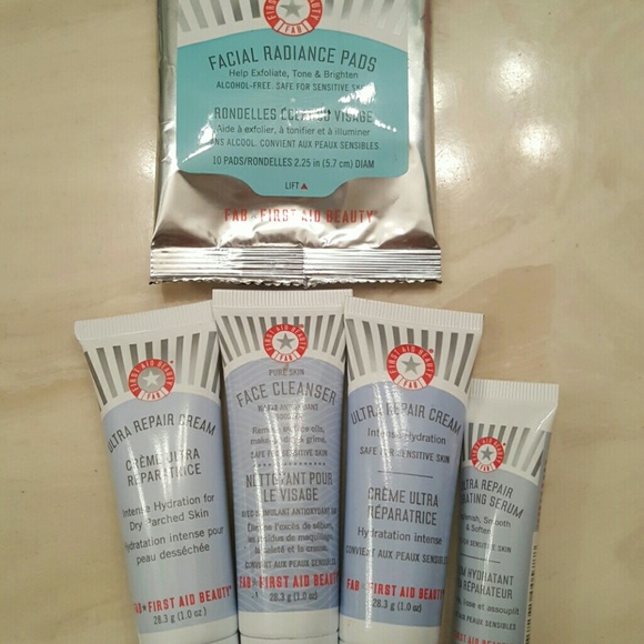 First aid beauty bundle