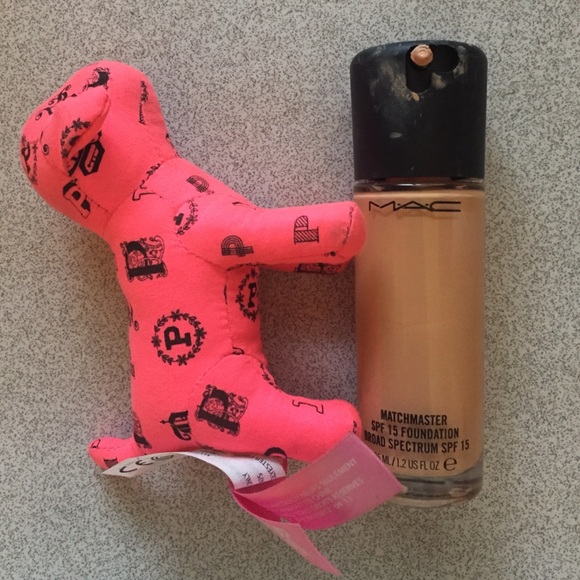 PINK dog - Picture 3 of 3