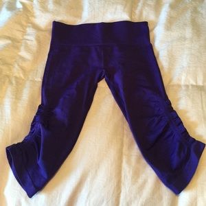 Lululemon purple leggings