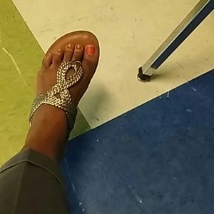 Meet your Posher, Crystal