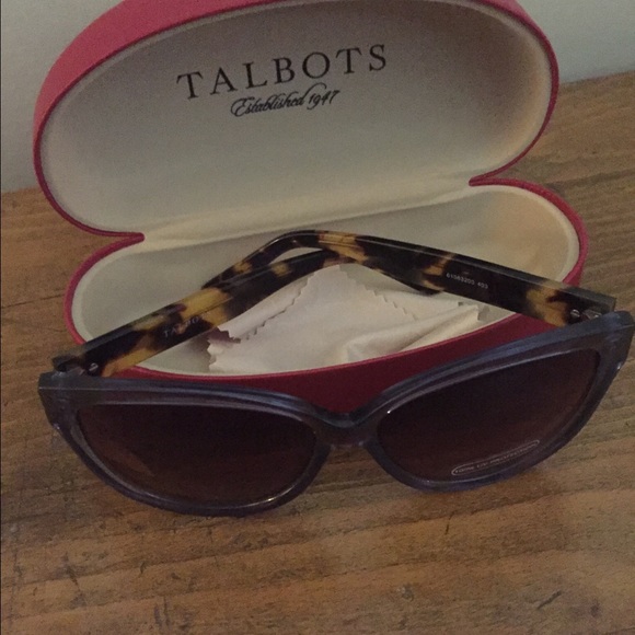 Talbots toirtoise & blue sunglasses