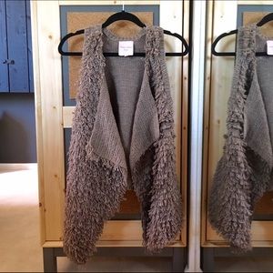 Romeo & Juliet sweater vest