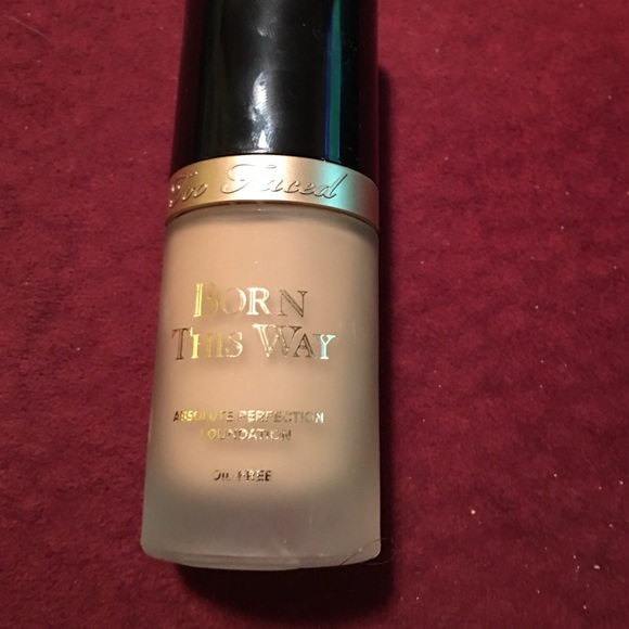 Too Faced Born this Way