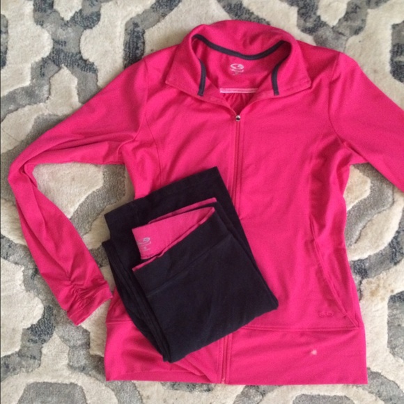 2 piece champion workout/yoga outfit