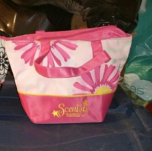 Scentsy thermal tote