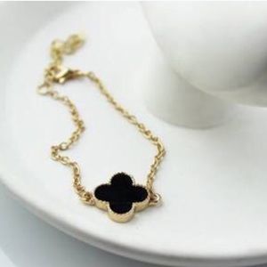 Pair of Clover bracelets