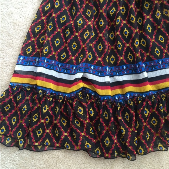 Patterned Dress - Picture 2 of 3