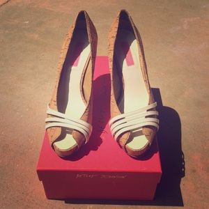 Betsey Johnson Jordan Heels