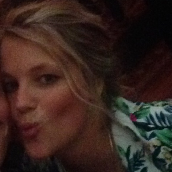 Meet your Posher, Maggie - Picture 1 of 1