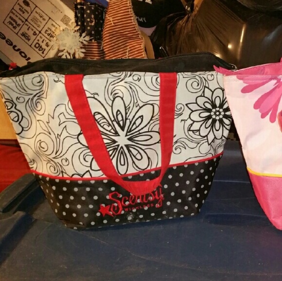 Scentsy thermal tote