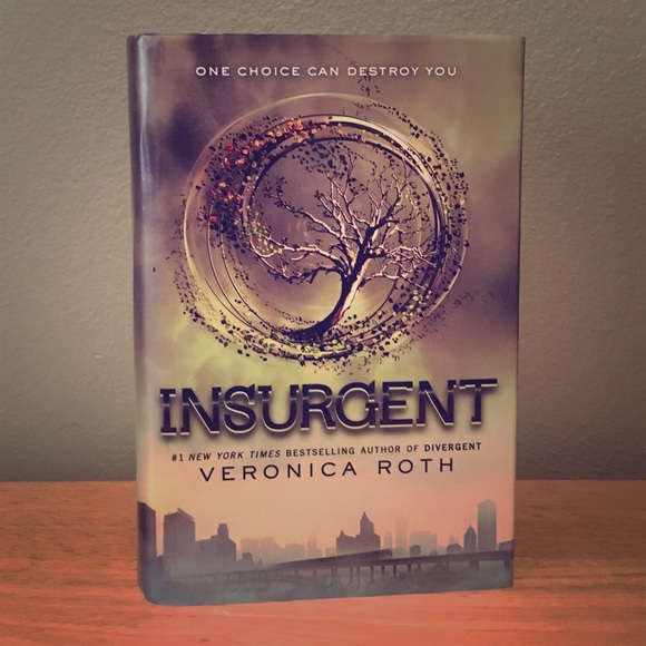 The Divergent Trilogy: Insurgent (hardback)