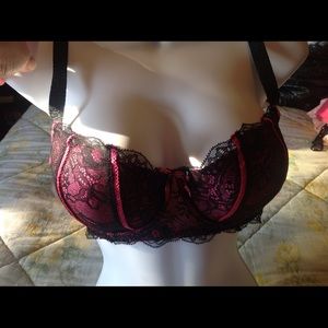 💖Beautiful Apt.9 Lacy underwire bra NWOT💖