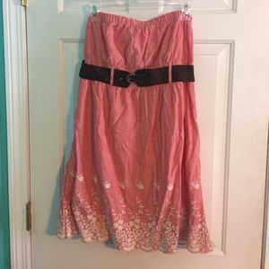 Strapless pink sundress