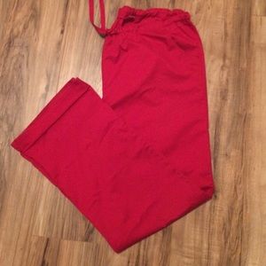 Red scrub bottoms❤️