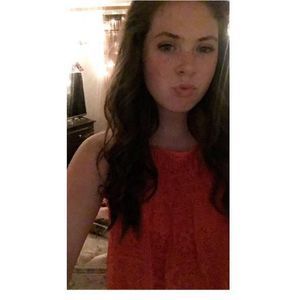 Meet your Posher, Abigail