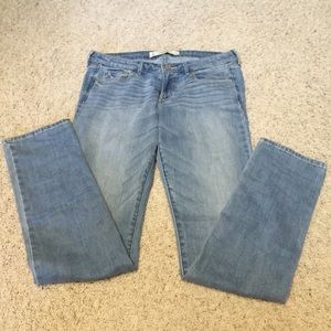 Abercrombie & Fitch Light Wash Skinny Jeans