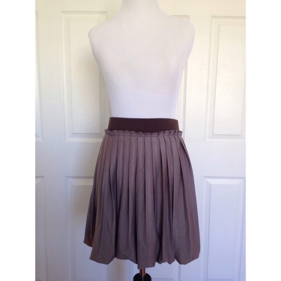 Grey bubble skirt