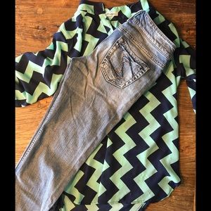 Silver Jeans boot cut light wash Suki size 27