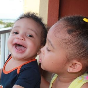 Meet your Posher, Ama