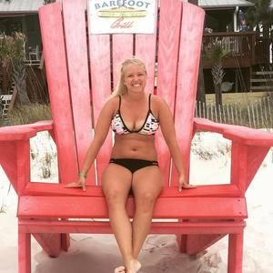 Meet your Posher, Jenny