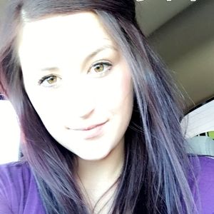 Meet your Posher, Casey