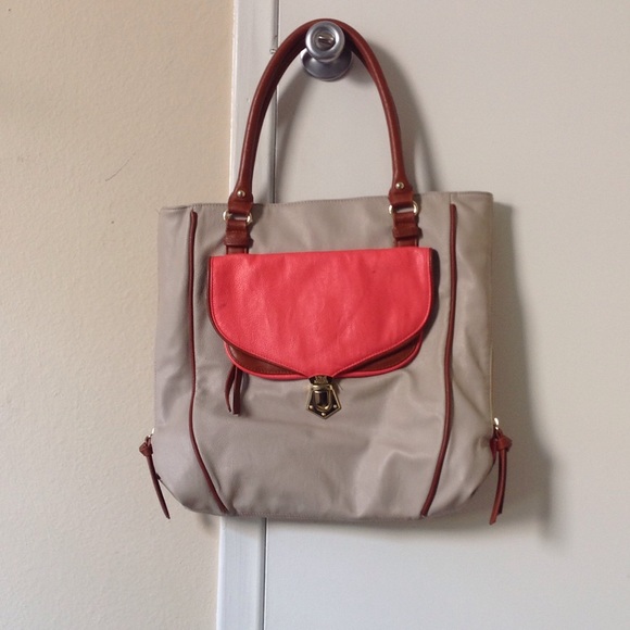 Steve Madden handbag