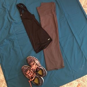 Work out outfit. Strappy tank and capris