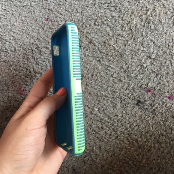 Green & blue iPhone 5c speck phone case - Picture 3 of 4