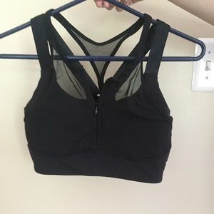 Sports bra