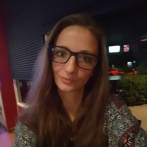 Meet your Posher, Taryn