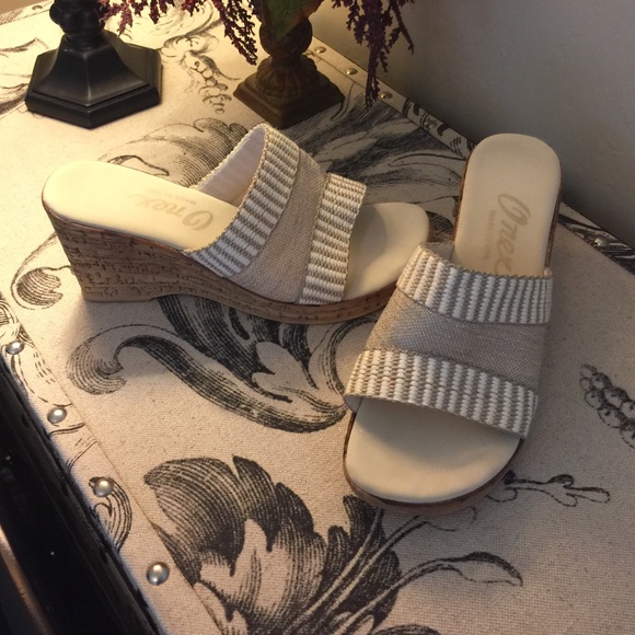 Onex summer wedges