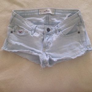 Hollister cut off shorts