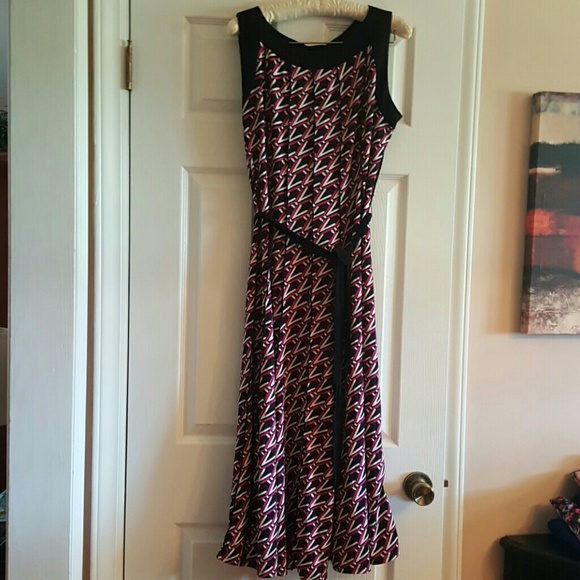 Multi-colored Sleeveless Dress Size XL