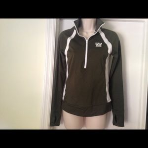 ****SALE*****vs pink ultimate pull over