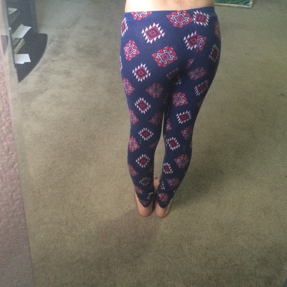 Tribal tights - Picture 2 of 2