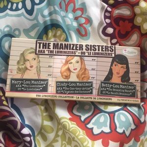 The balm manizer sisters